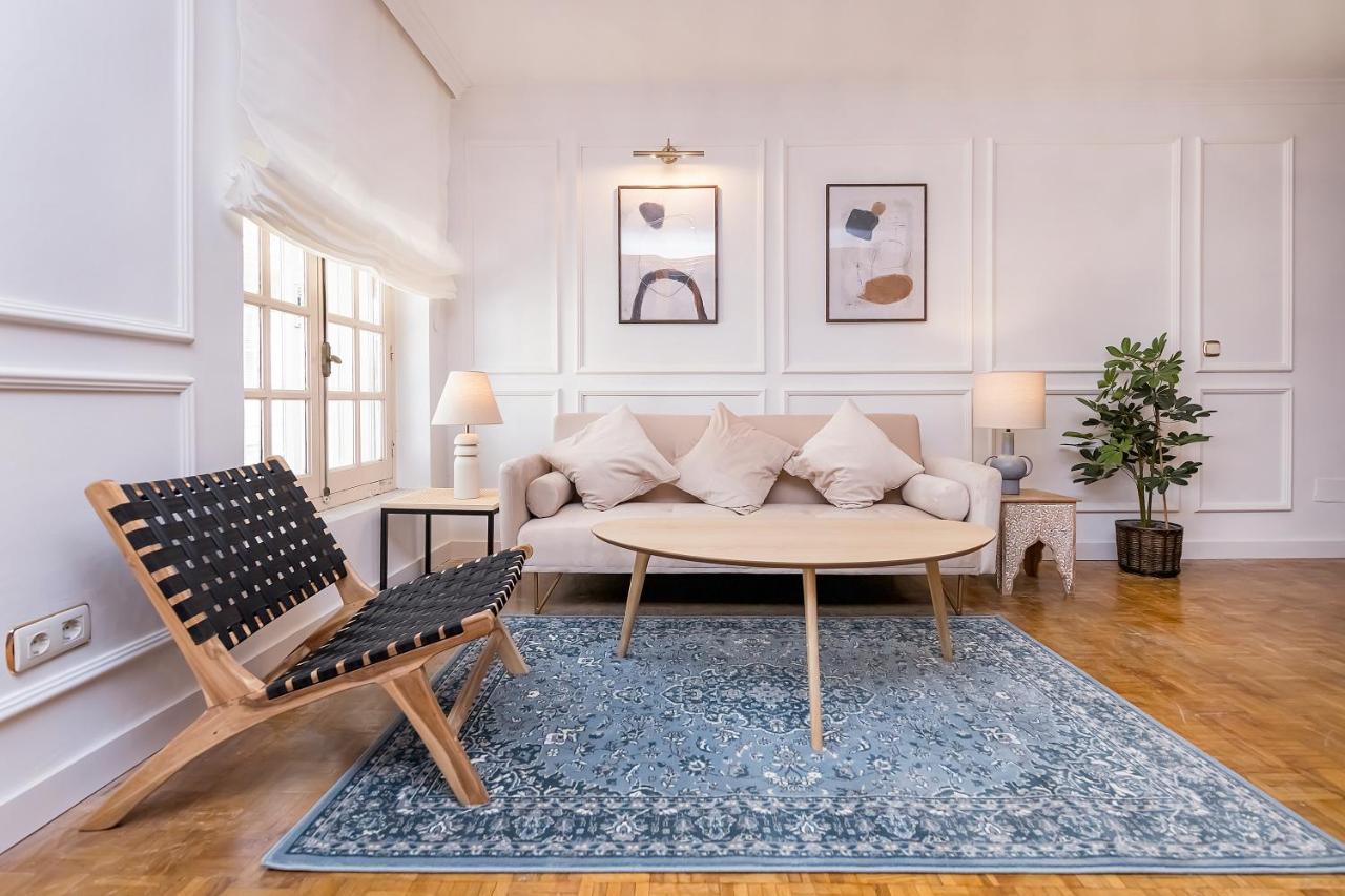 Bhost- Especeria Historic Center Apartment Малага Екстериор снимка